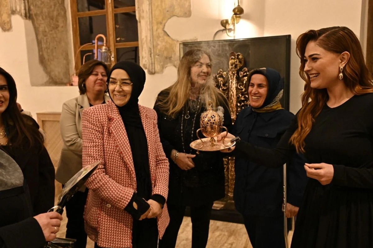 Başdeğirmen &ccedil;iftinden anlamlı jest