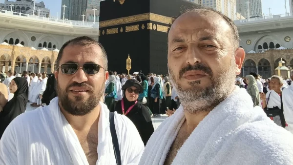Gazeteci Ferhat Kaya Umre'den D&ouml;nd&uuml;: "Her M&uuml;sl&uuml;man Yaşamalı"