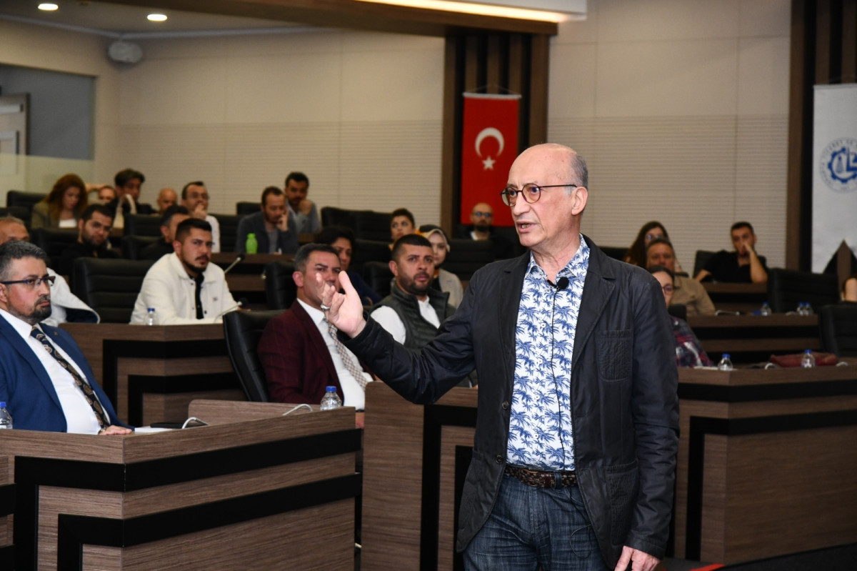 İŞ DÜNYASI MARKALAŞMANIN GÜCÜNÜ KONUŞTU