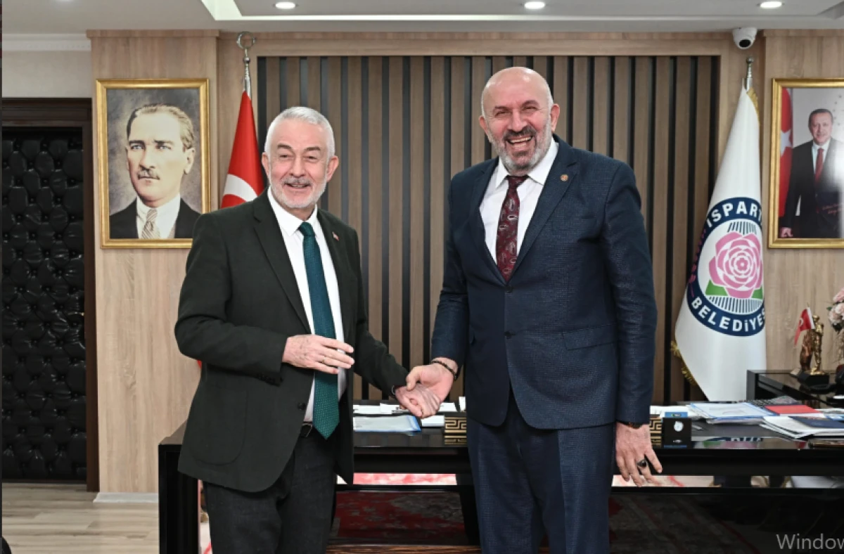 &ldquo;Isparta, yerel y&ouml;netimde T&uuml;rkiye&rsquo;ye &ouml;rnek&rdquo;