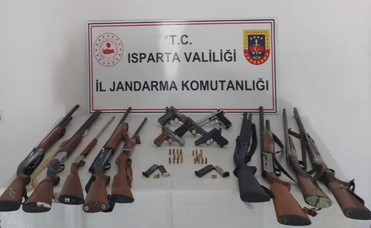 K&ouml;yden adeta cephanelik &ccedil;ıktı 