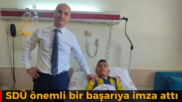SD&Uuml; Hastanesi'nde 10 Yaşındaki Hastaya Skolyoz Tedavisi Uygulandı