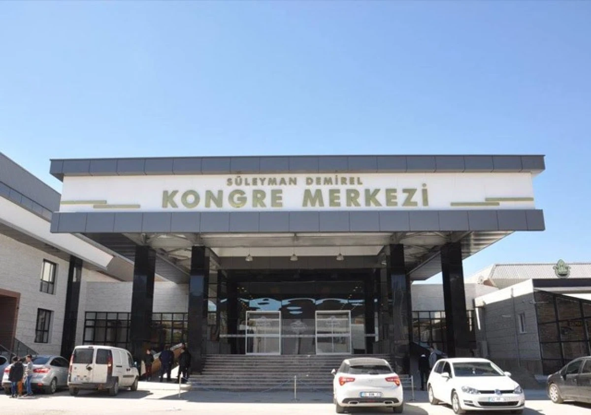 Süleyman Demirel Kongre Merkezi ihaleye çıkacak