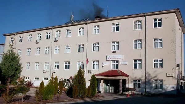 S&uuml;t&ccedil;&uuml;ler İl&ccedil;e Devlet Hastanesi'ne 5 Yeni Hekim Atandı
