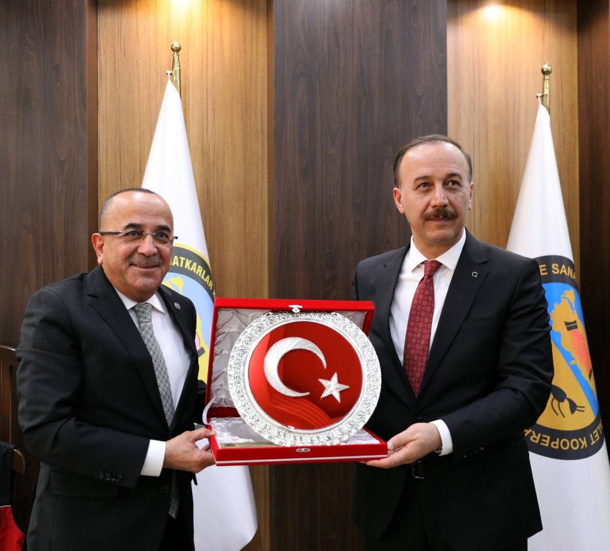Vali Erin’den esnaf teşkilatına ziyaret 